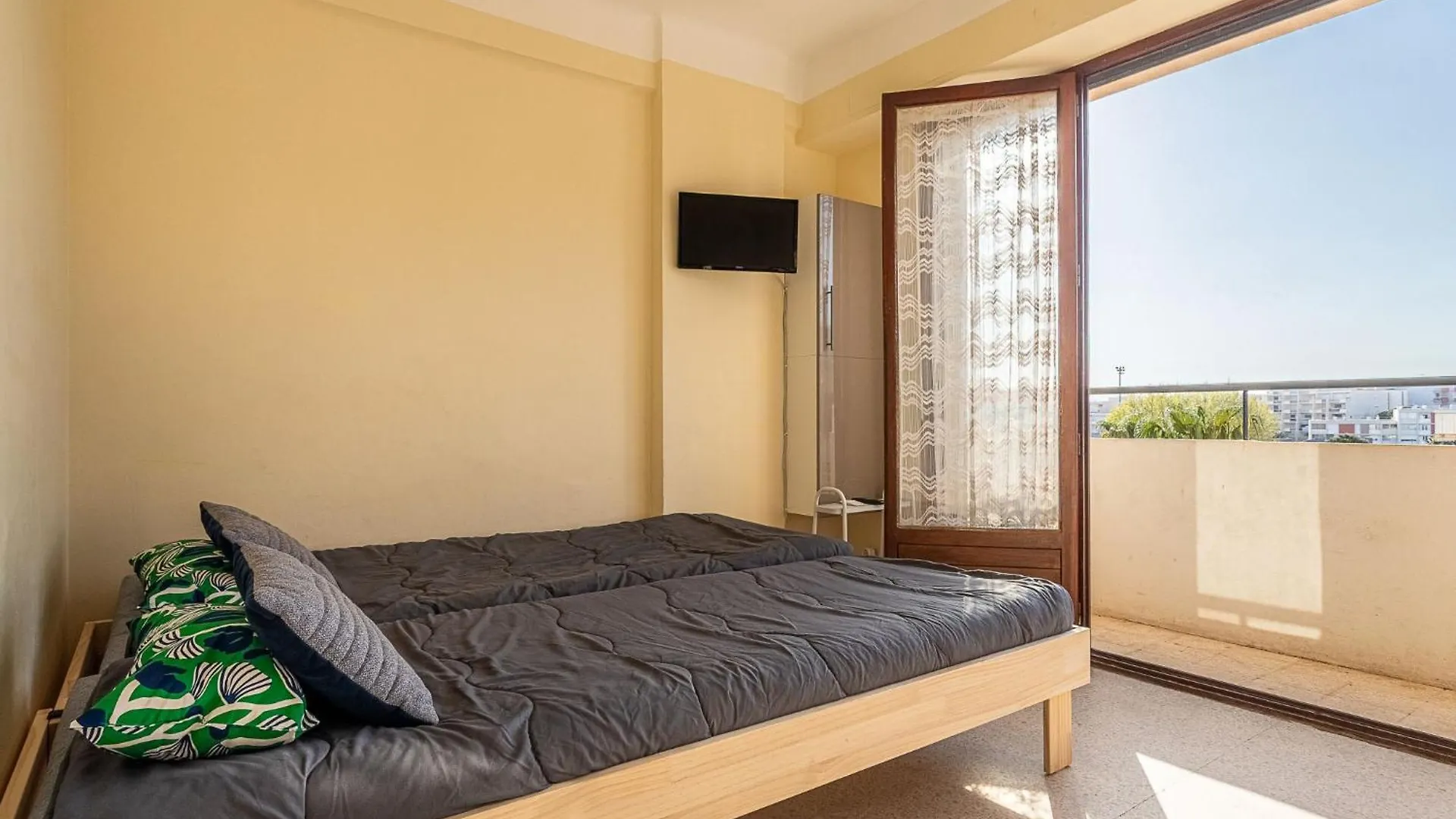 Studio Le Grand Large-4 By Interhome Le Lavandou Apartment